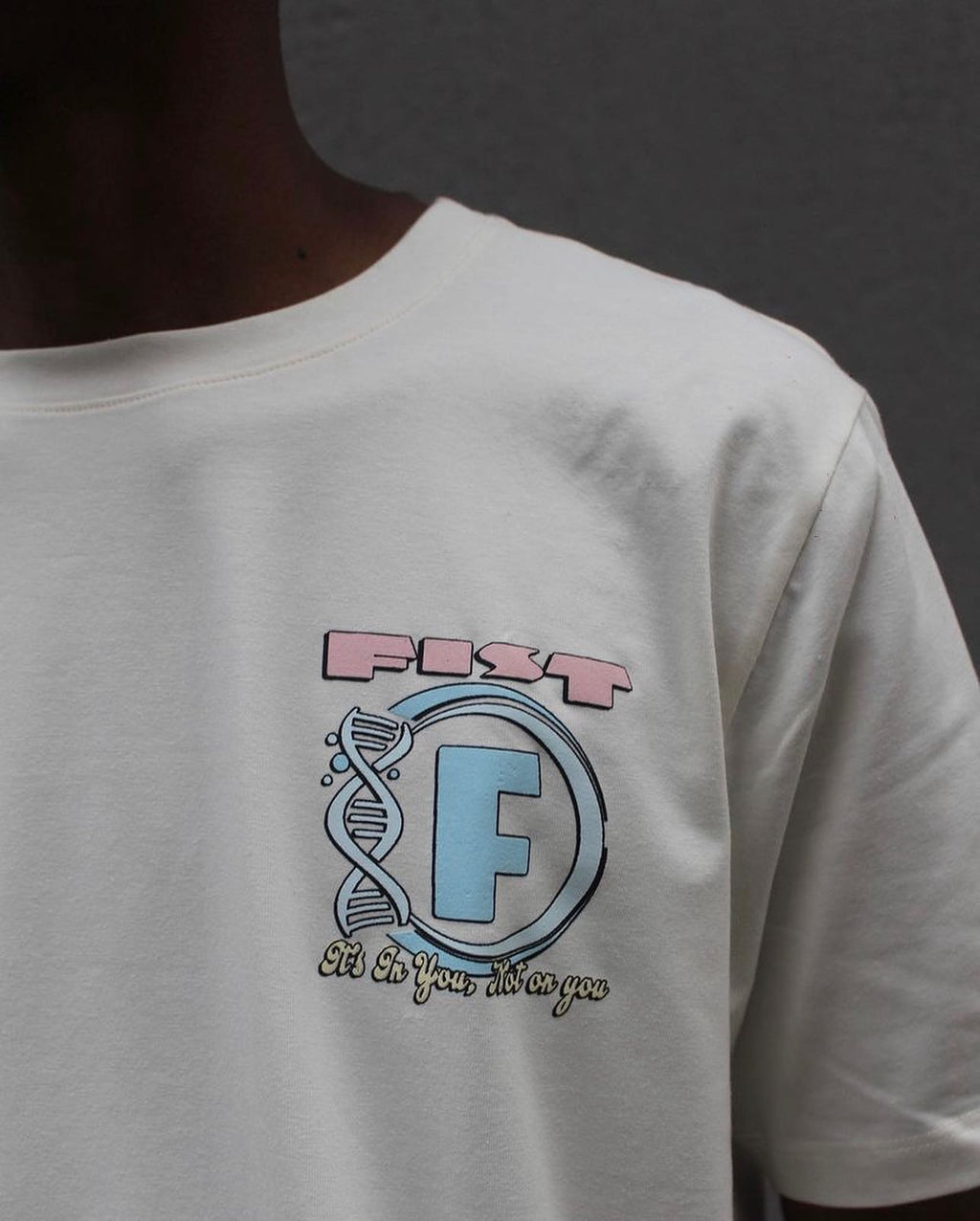 CAMISETA ADN FIST