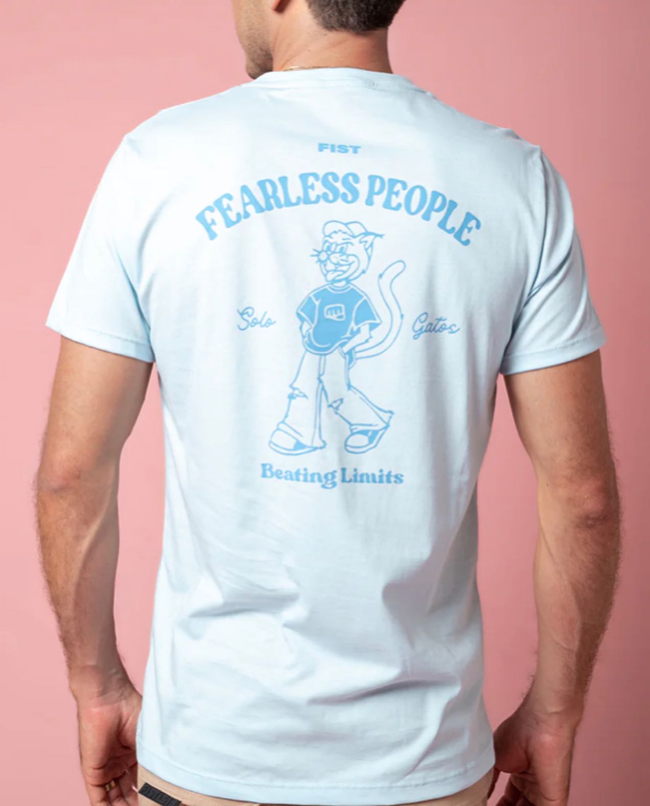 CAMISETA FEARLESS CELESTE