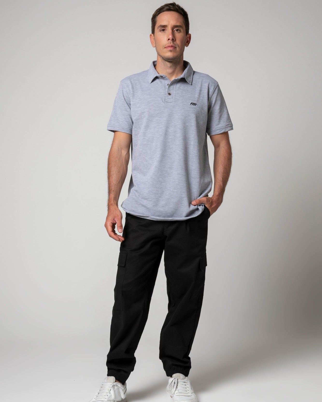 CAMISETA FIST TIPO POLO GRIS