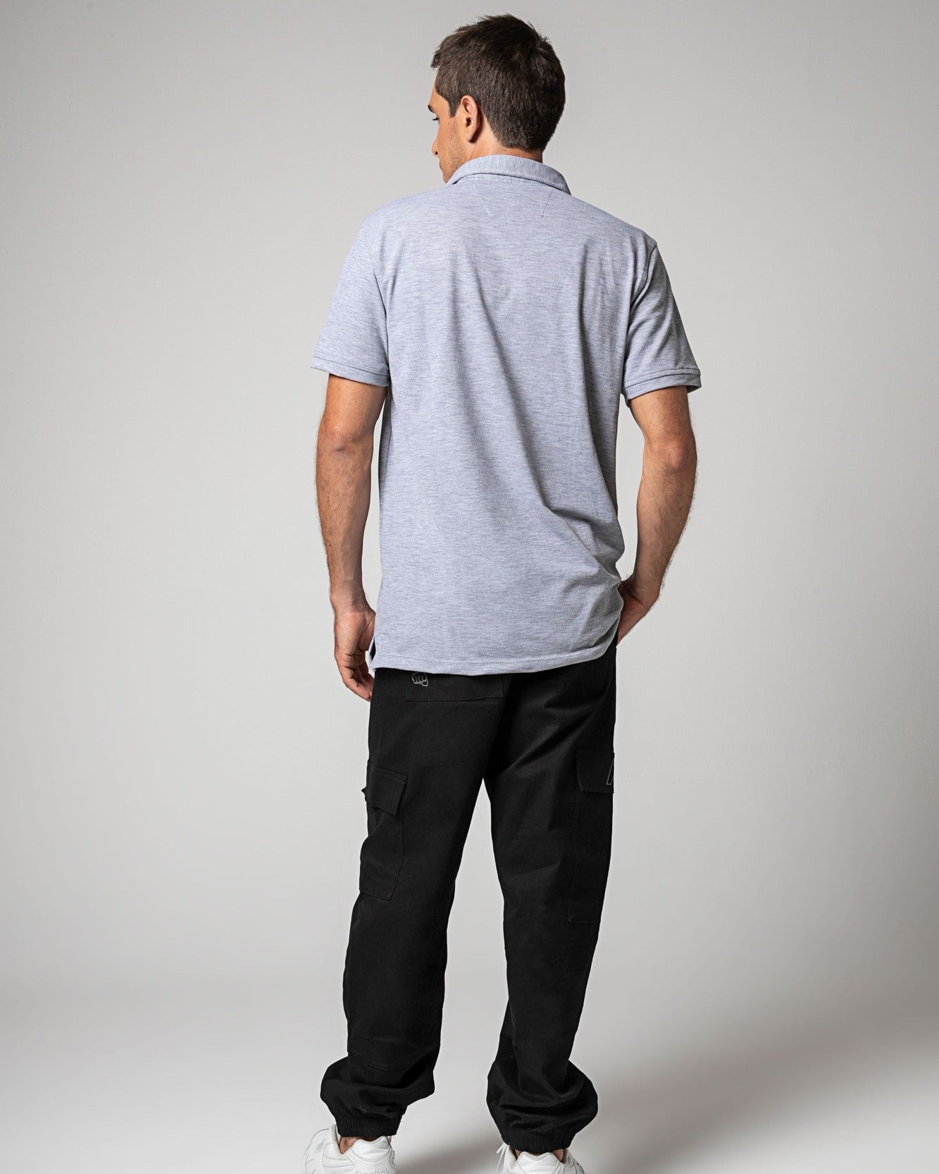 CAMISETA FIST TIPO POLO GRIS