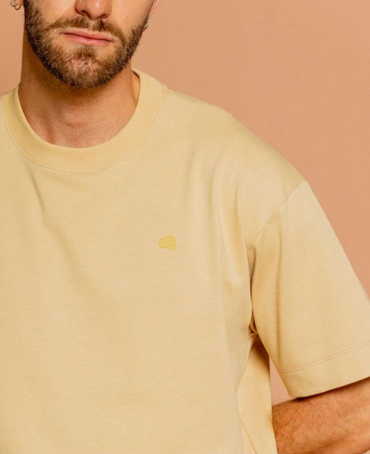 CAMISETA BÁSICA KAKI