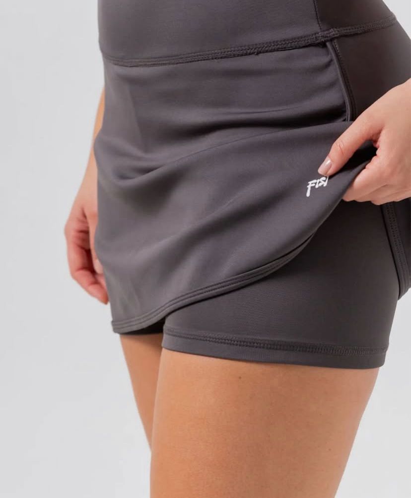 FALDA SHORT ZAMBA GRIS