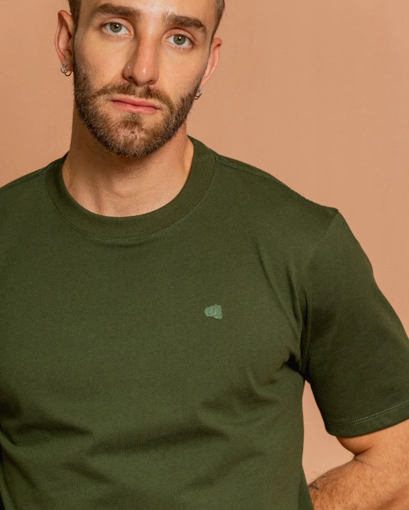 CAMAISETA BÁSICA VERDE MILITAR
